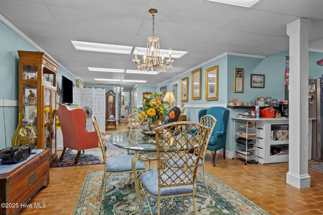 $749,000 | 124 Oakleaf Drive, Pine Knoll Shores, NC 28512