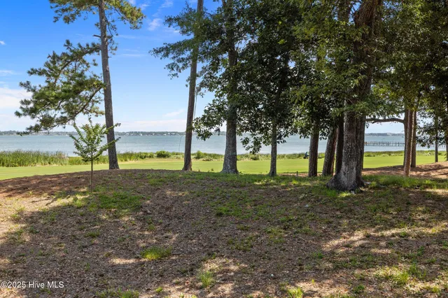 $749,000 | 124 Oakleaf Drive, Pine Knoll Shores, NC 28512