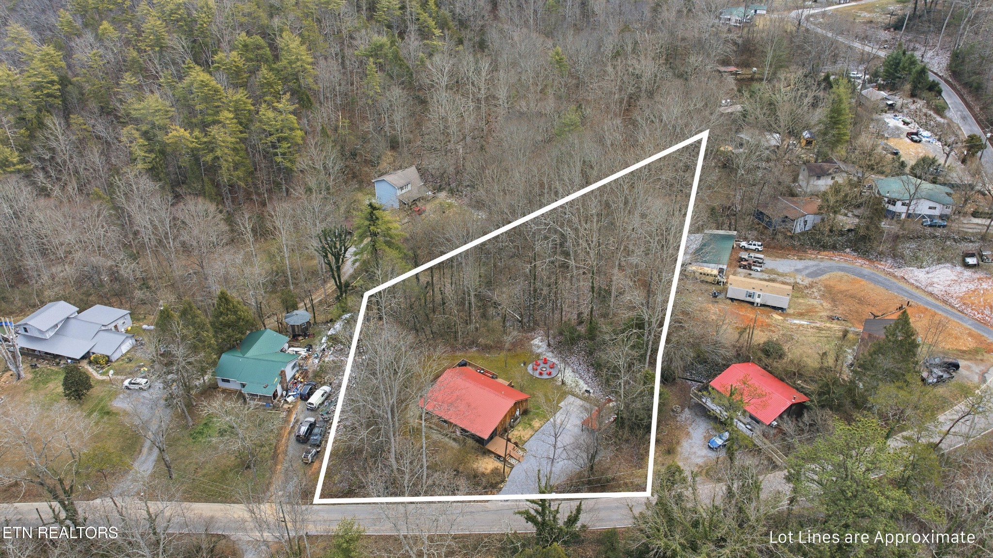 355 Boat Gunnel Road Townsend, TN 37882 - Photo 4 of 43