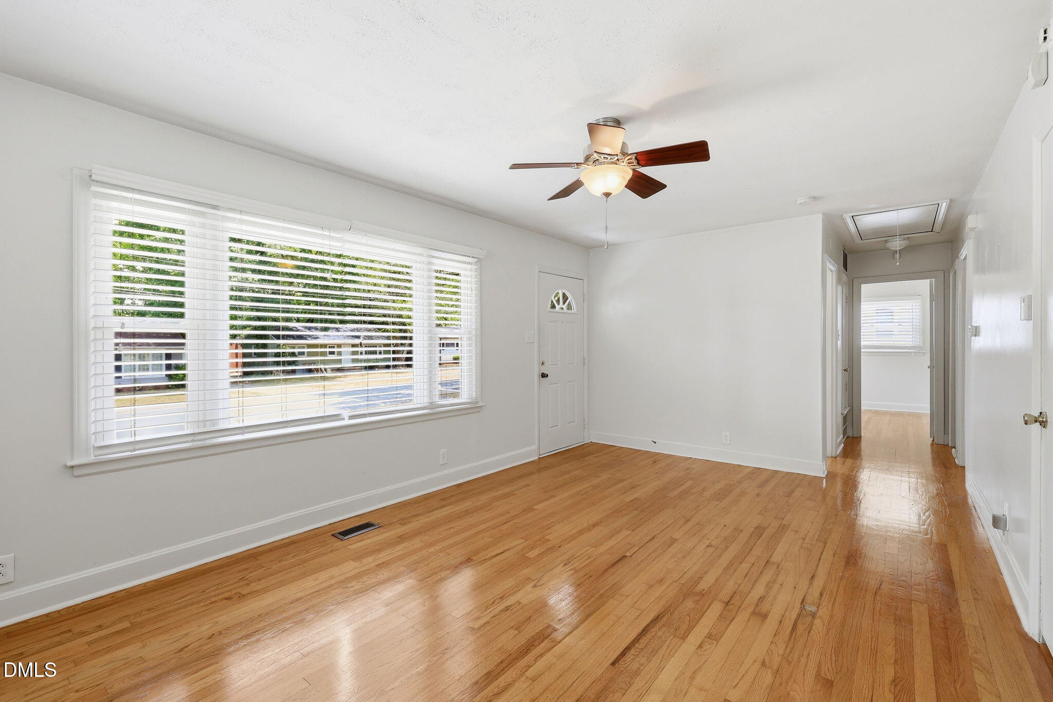 1711 Forest Road Durham, NC 27705 - Photo 7 of 28