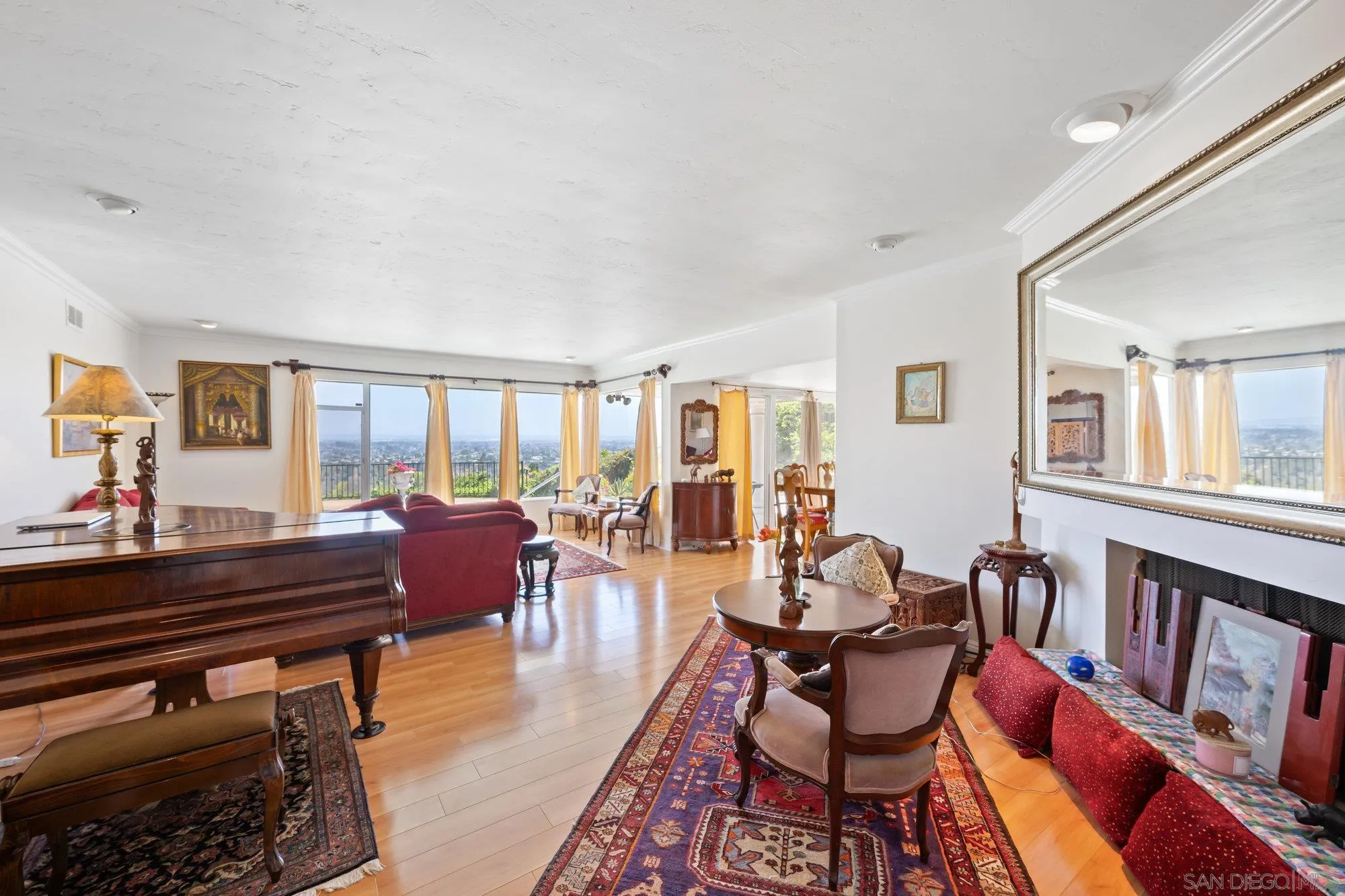 5903 Soledad Mountain Road La Jolla, CA 92037 - Photo 11 of 44 a living room with furniture and wooden floor