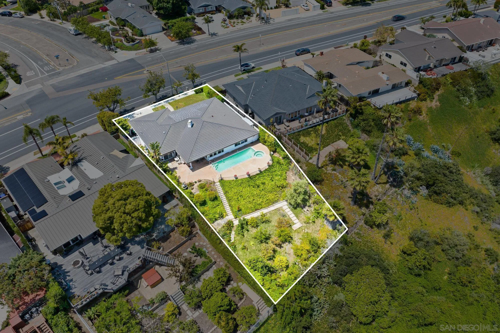5903 Soledad Mountain Road La Jolla, CA 92037 - Photo 42 of 44 an aerial view of a house