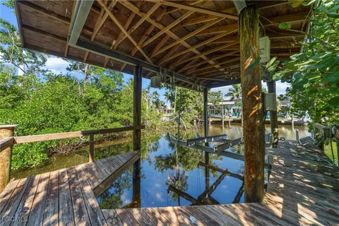 $550,000 | 3660 Schooner Lane, St. James City, FL 33956