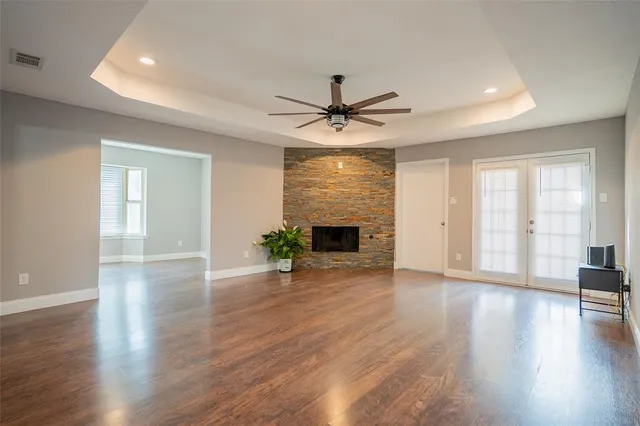 $3,200 | 1610 St James Drive, Carrollton, TX 75007