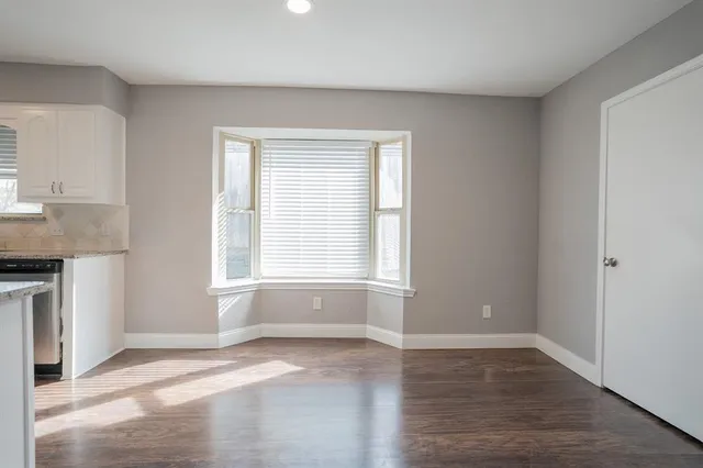 $3,200 | 1610 St James Drive, Carrollton, TX 75007