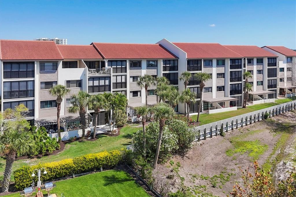 6236 Midnight Pass Road, Unit 300 Sarasota, FL 34242 - Photo 28 of 48 Gallery Image 28