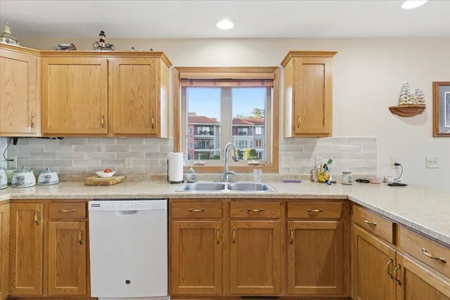 $369,900 | 1320 North High Street, Lake City, MN 55041