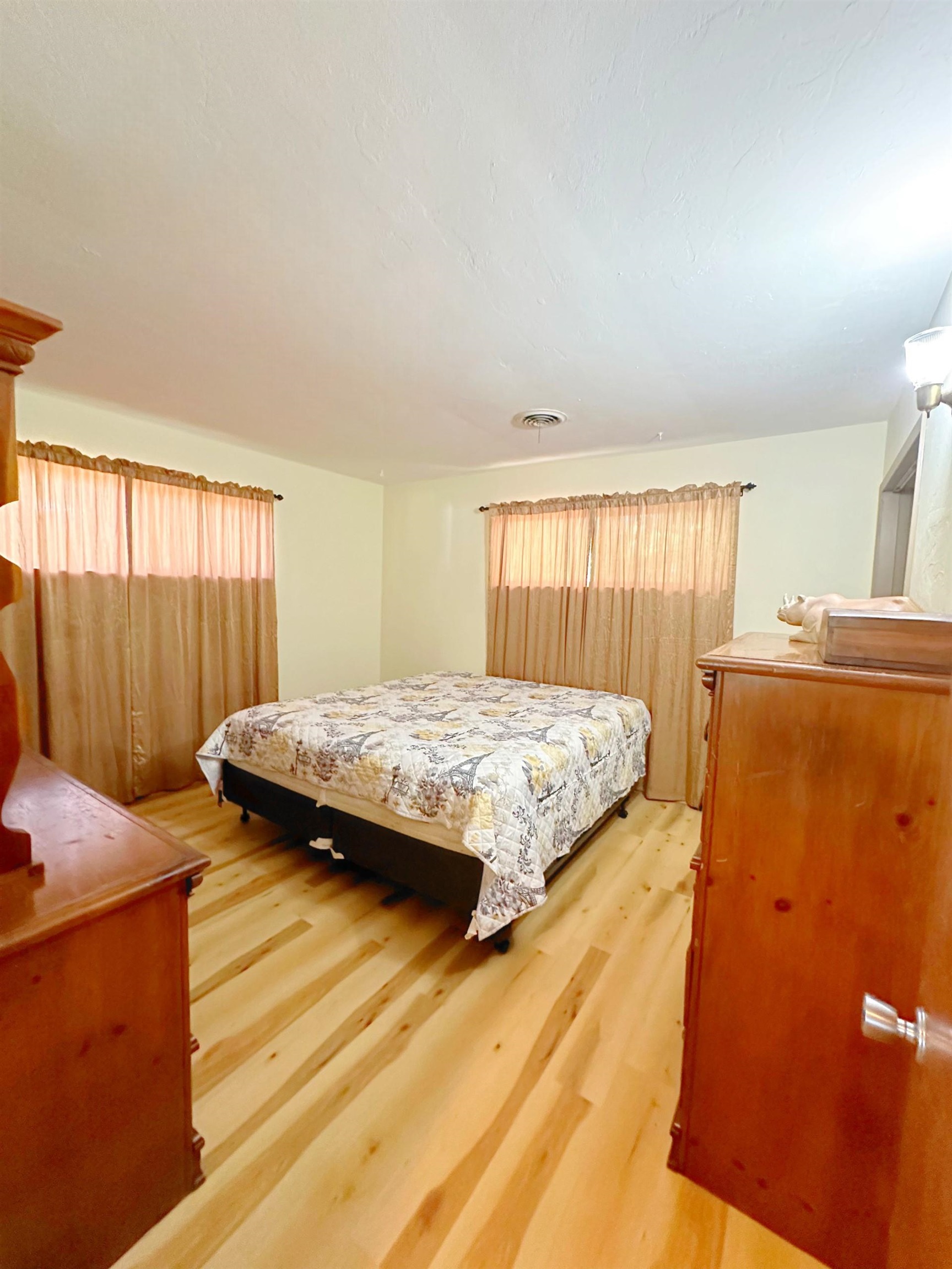 2534 Old Bainbridge Road Tallahassee, FL 32303 - Photo 2 of 12