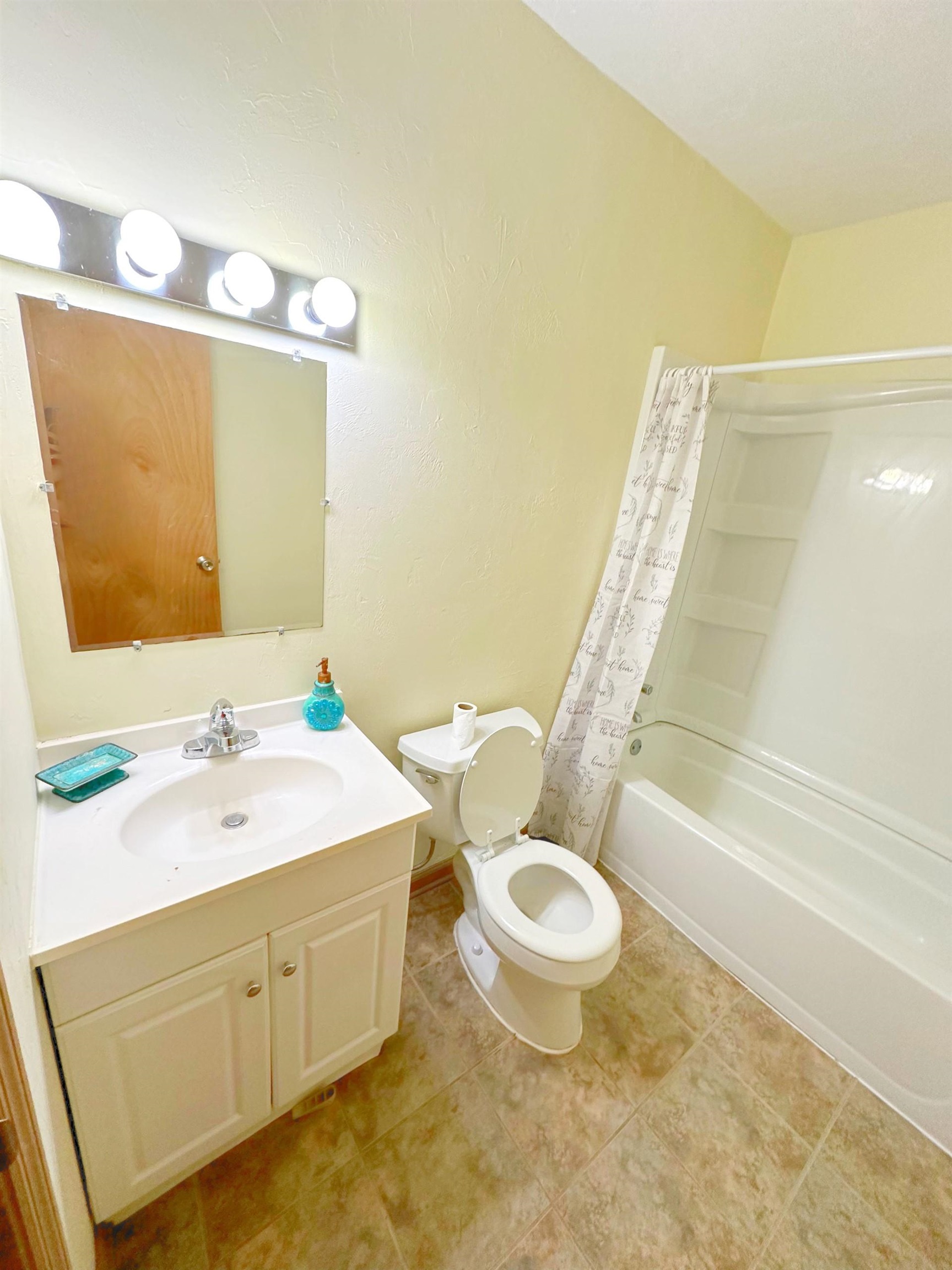 2534 Old Bainbridge Road Tallahassee, FL 32303 - Photo 8 of 12