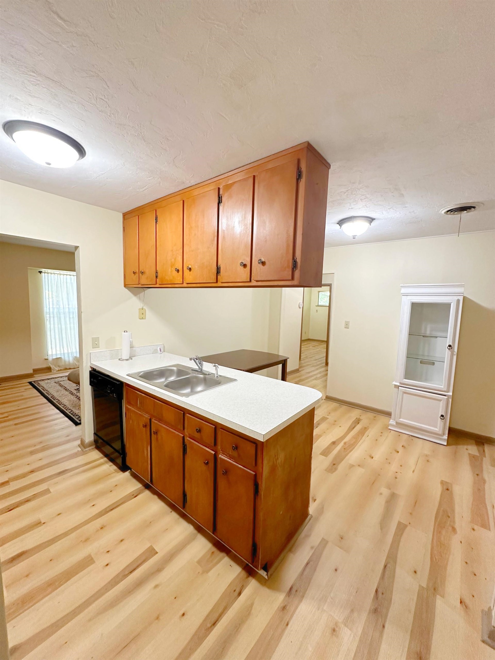 2534 Old Bainbridge Road Tallahassee, FL 32303 - Photo 9 of 12