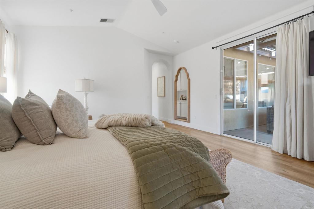 17043 Harvest Point Way Ramona, CA 92065 - Photo 24 of 34