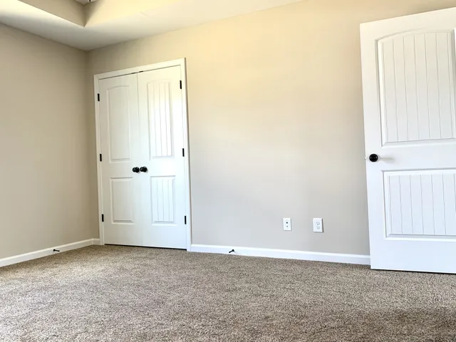 $2,295 | 2002 Jackie Lorraine Drive, Clarksville, TN 37042