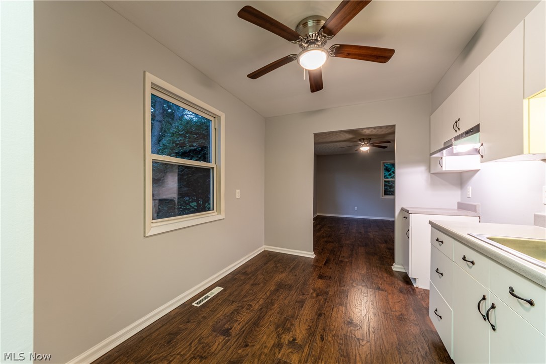 1826 Benjamin Road Madison, OH 44057 - Photo 3 of 22