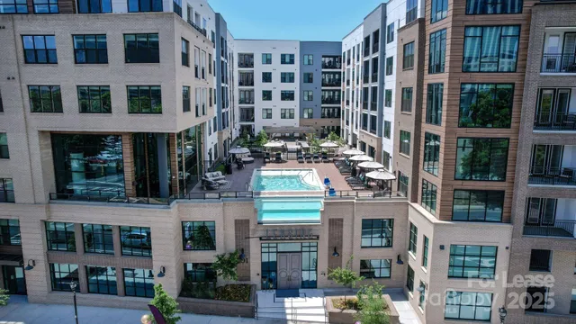 $1,500 | 101 West Morehead Street, Unit S1B, Charlotte, NC 28202