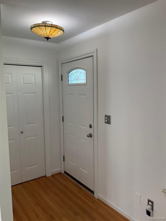 8401 18 18 Mile Road, Unit 19 Sterling Heights, MI 48313 - Photo 11 of 24