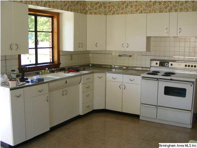 3817 Midway Road Adamsville, AL 35005 - Photo 10 of 17