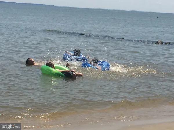 $2,500 | 1442 Rehling Drive, Edgewater, MD 21037