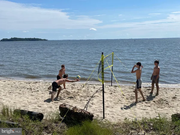 $2,500 | 1442 Rehling Drive, Edgewater, MD 21037