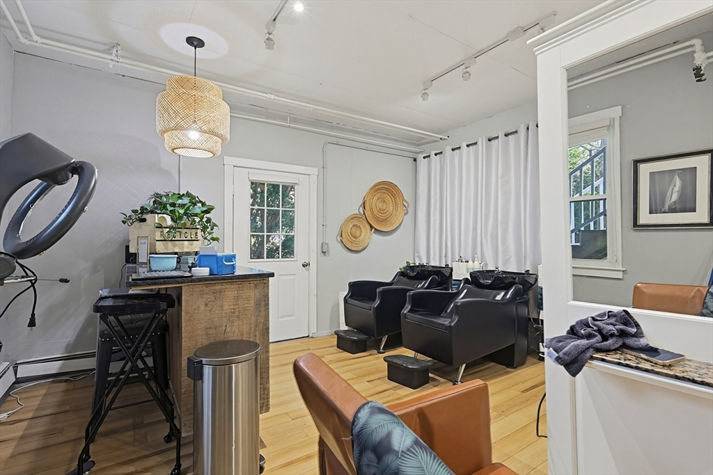 93 Ripley Road Cohasset, MA 02025 - Photo 10 of 27 Gallery Image 10