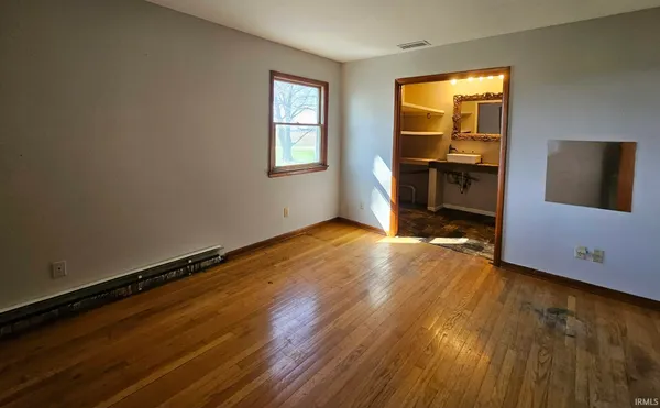 $214,900 | 5872 West 550 North, Sharpsville, IN 46068