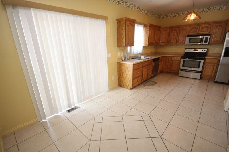 7636 Trentman Road Fort Wayne, IN 46816 - Photo 7 of 26