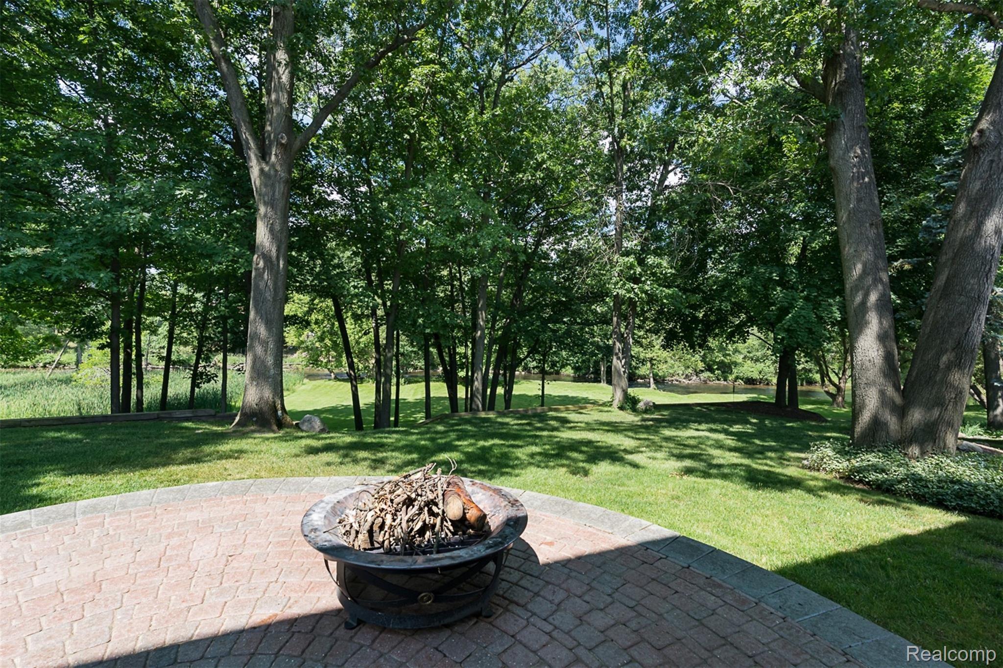 3234 Quail Ridge Circle Rochester, MI 48309 - Photo 5 of 75 Quail Ridge-P058.jpg