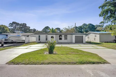 $579,000 | 8436 Southampton Drive, Miramar, FL 33025