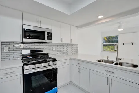 $575,000 | 8436 Southampton Drive, Miramar, FL 33025