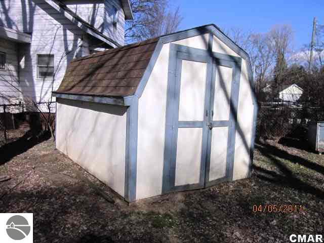 105 Riverside Drive Alma, MI 48801 - Photo 12 of 12 1766911-11.JPG