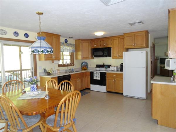 47 Saddle Hill Road Hopkinton, MA 01748 - Photo 9 of 29 Gallery Image 9