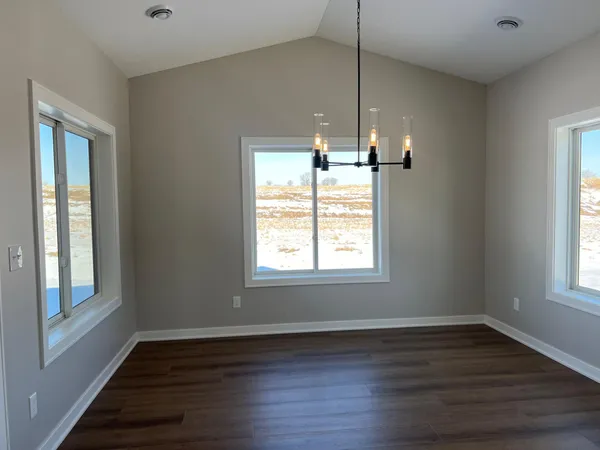 $549,900 | 2306 Elk Run Dr Pine Island Southeast, Pine Island, MN 55963