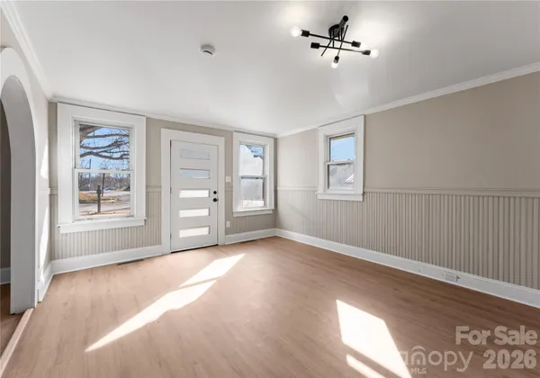 $274,990 | 234 South Ervin Avenue, Newton, NC 28658