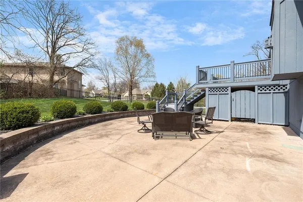 $390,000 | 5240 Northwest Belton Court, Kansas City, MO 54150