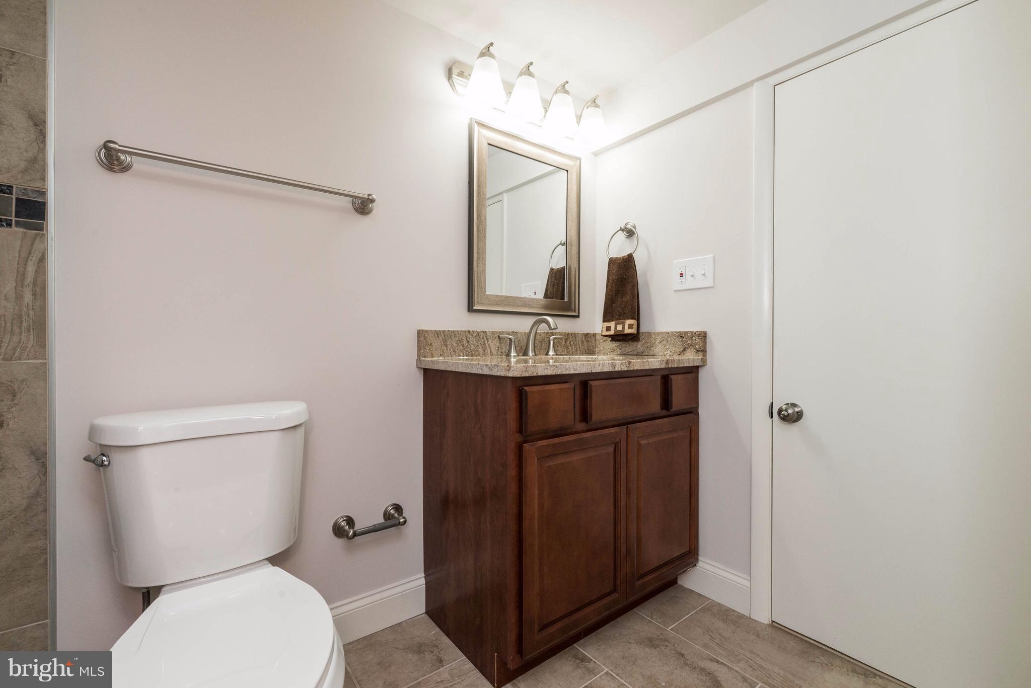 239 Highmeadow Road Reisterstown, MD 21136 - Photo 17 of 24 Bath