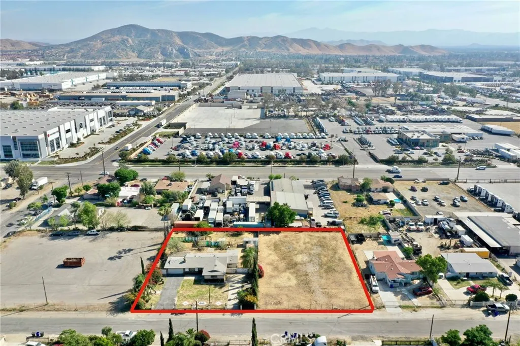 0 Boyle Fontana, CA 92335 - Photo 3 of 9