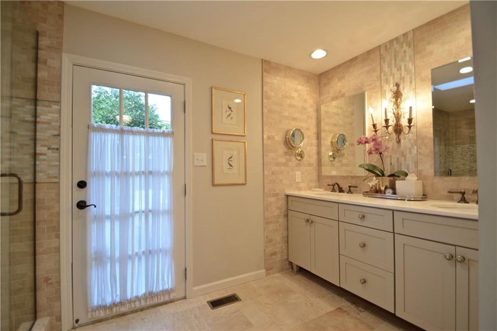 206 Arden Drive Indianapolis, IN 46220 - Photo 12 of 24