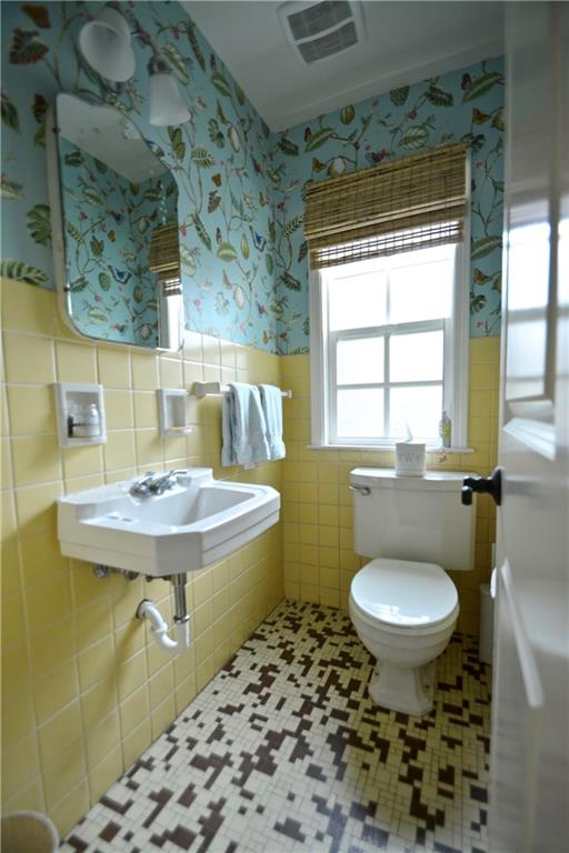 206 Arden Drive Indianapolis, IN 46220 - Photo 18 of 24