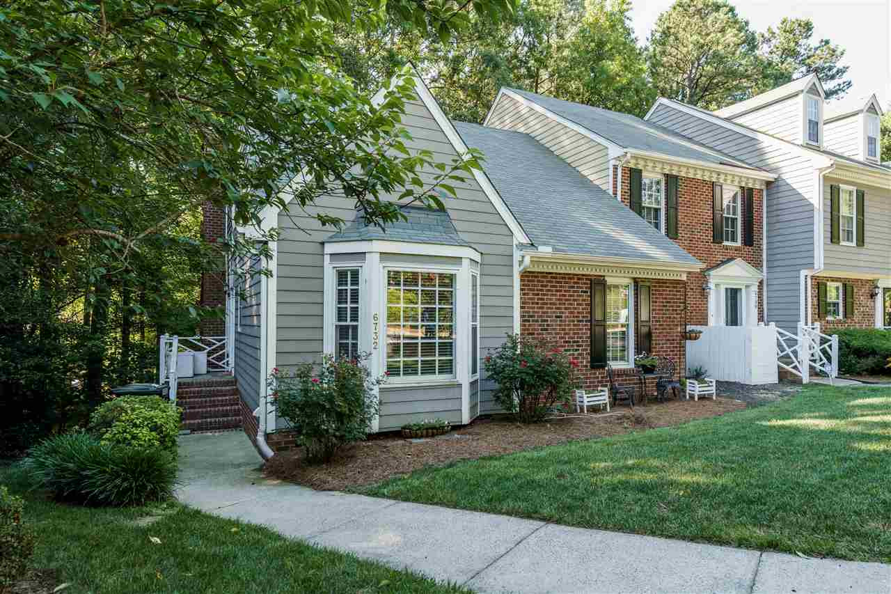 6732 Queen Annes Drive Raleigh, NC 27613 - Photo 3 of 23 Photo 3