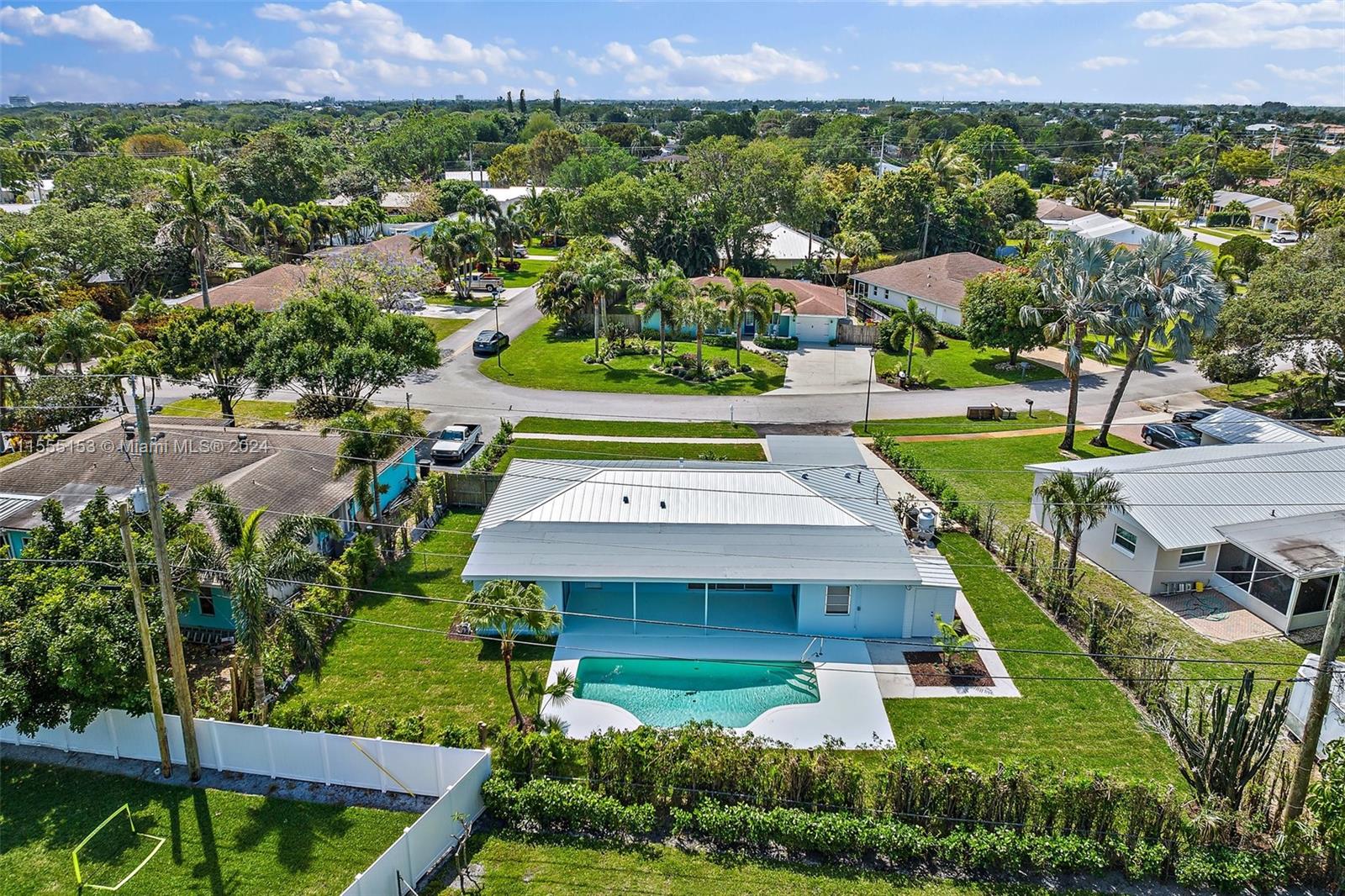 538 Dover Road Tequesta, FL 33469 - Photo 50 of 63 an aerial view of a house with outdoor space