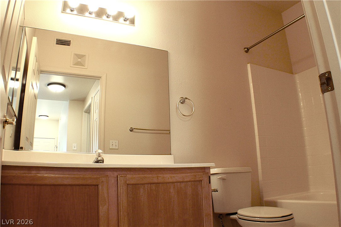 1531 Ruby Cliffs Lane, Unit 102 Las Vegas, NV 89144 - Photo 14 of 30 FULL GUEST BATH!