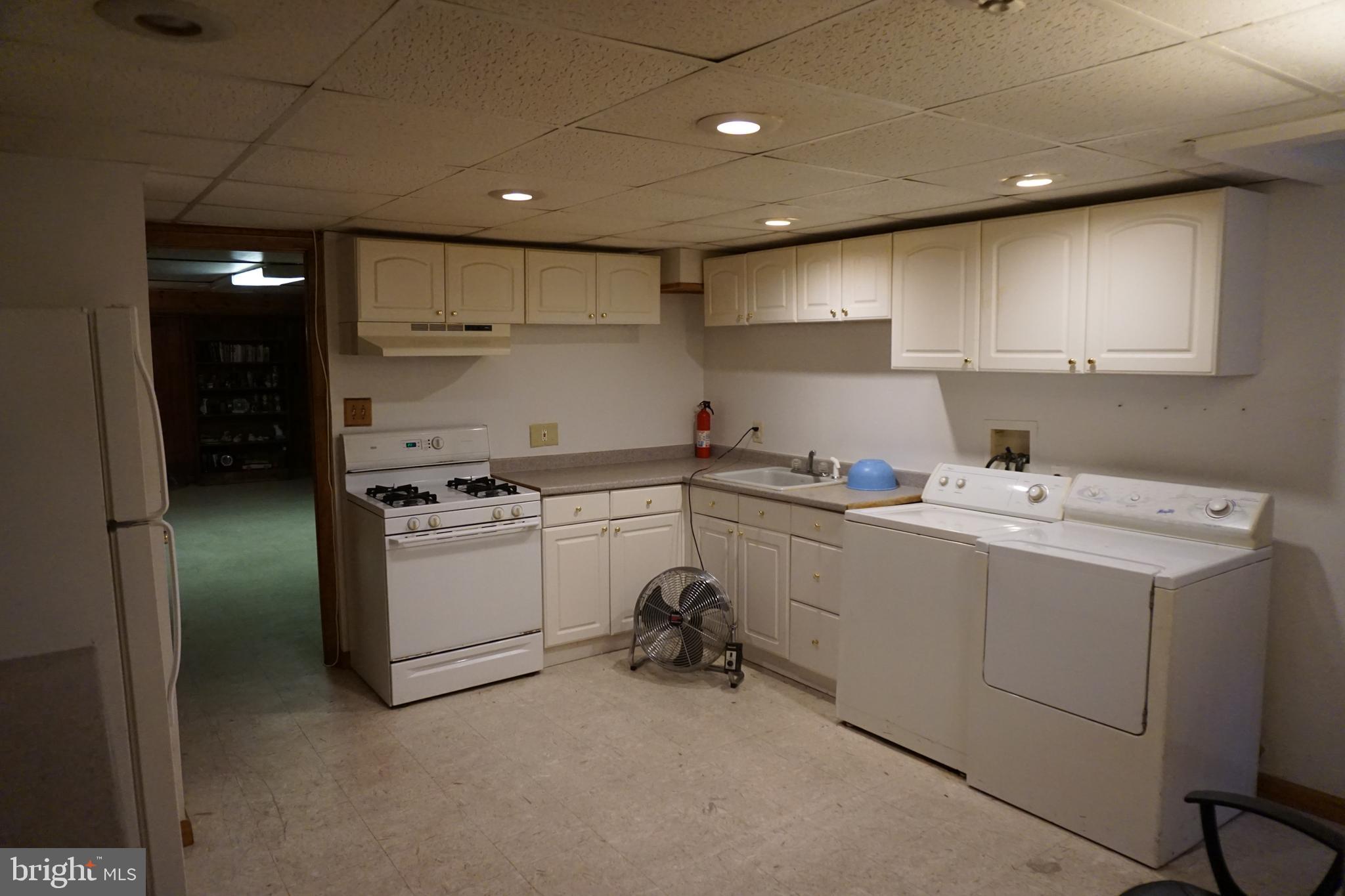 7127 Harford Road Baltimore, MD 21234 - Photo 10 of 75 Gallery Image 10
