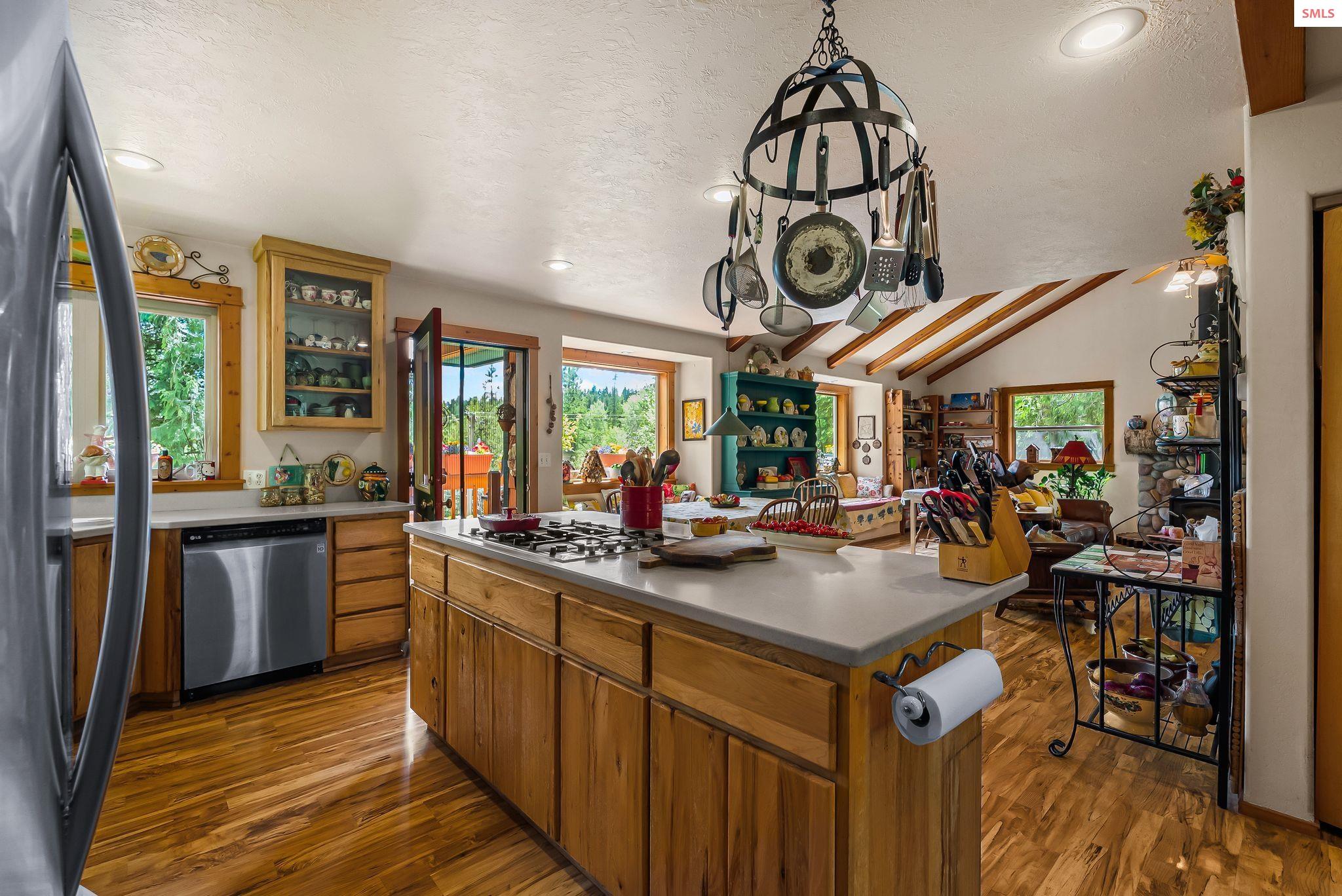 561 Geenen Road Cocolalla, ID 83813 - Photo 11 of 36 Gallery Image 11