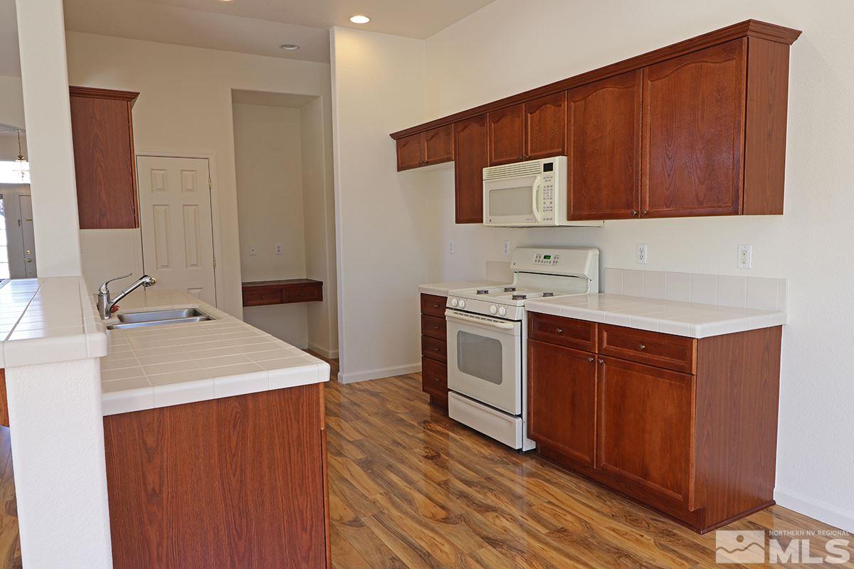 1740 Arrow Wood Court Reno, NV 89521 - Photo 7 of 22 Photo 7