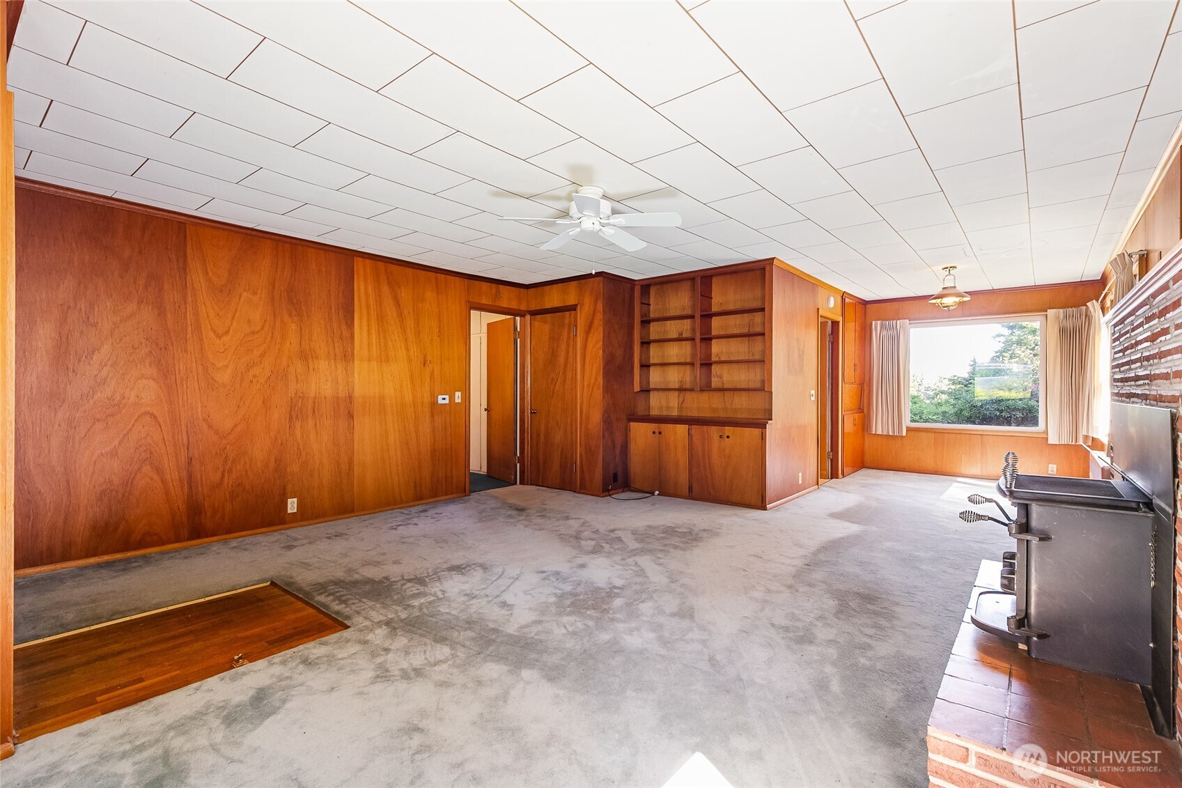 4535 Cable Street Bellingham, WA 98229 - Photo 4 of 31