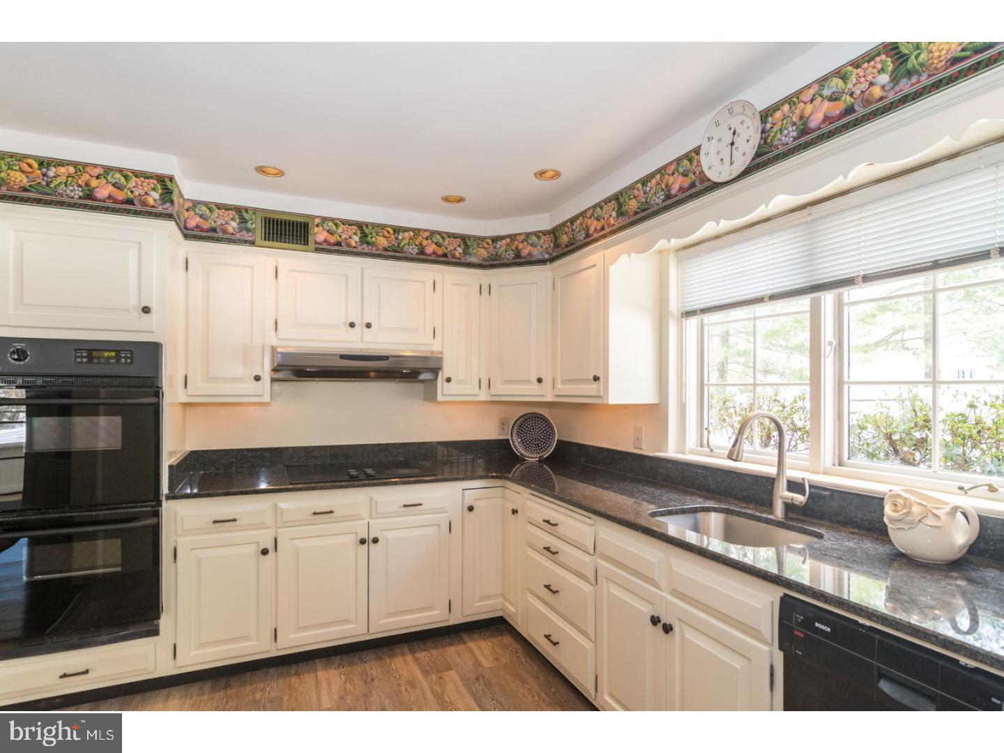 1425 Township Line Road Ambler, PA 19002 - Photo 8 of 23 Kitchen
