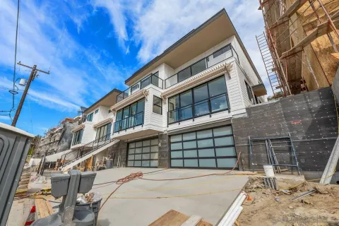 $2,550,000 | 4813 Academy Street, San Diego, CA 92109