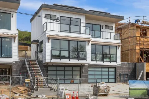 $2,550,000 | 4813 Academy Street, San Diego, CA 92109