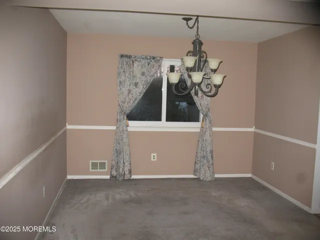 $599,000 | 32 Appletree Road, Howell, NJ 07731