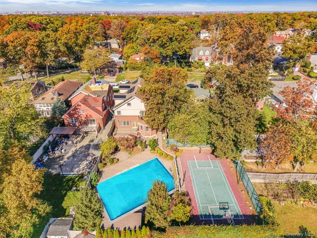 $3,999,000 | 199-22 Keno Avenue | Holliswood Jamaica