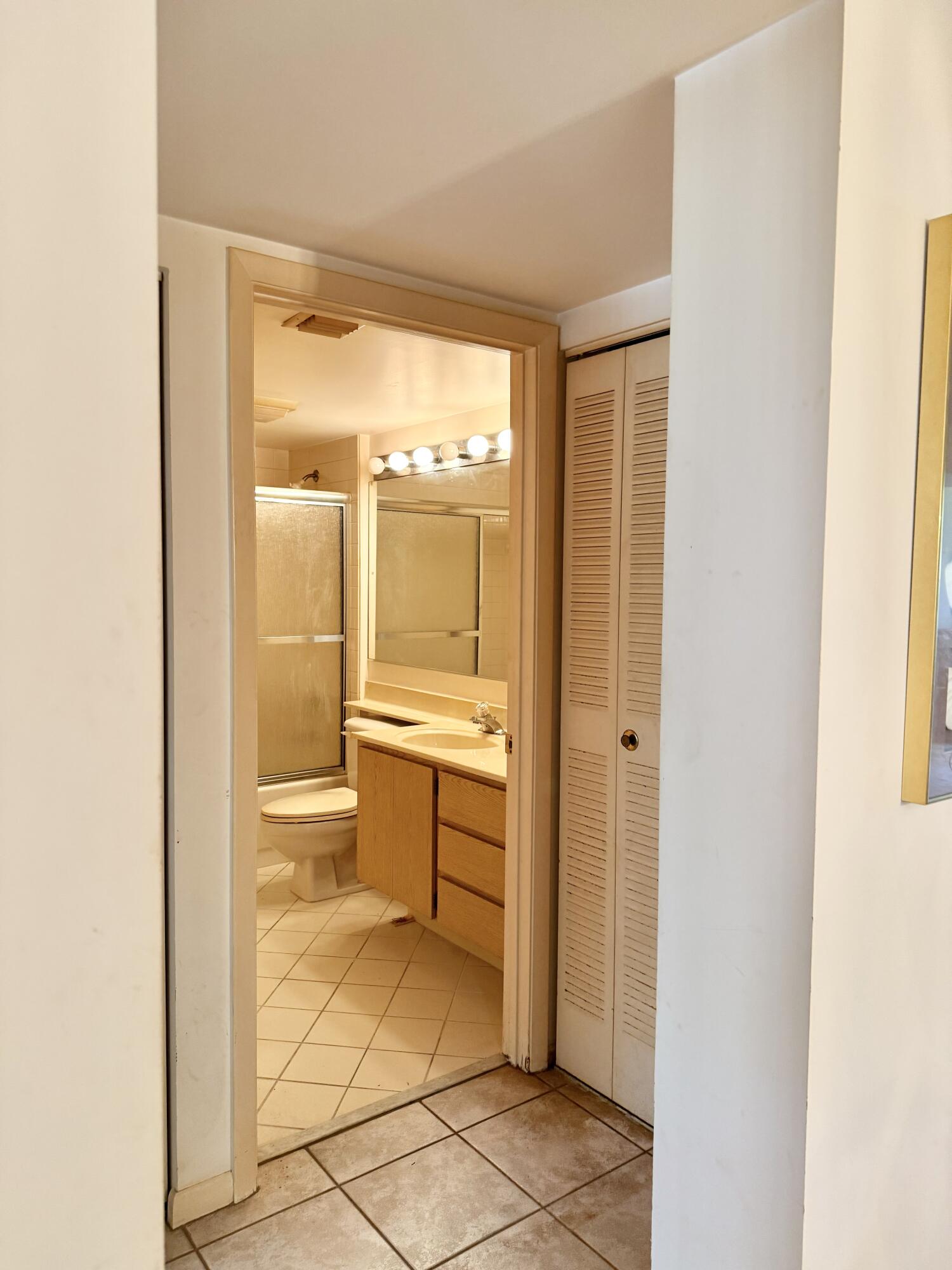 6193 Balboa Circle, Unit 103 Boca Raton, FL 33433 - Photo 55 of 68 IMG_3399